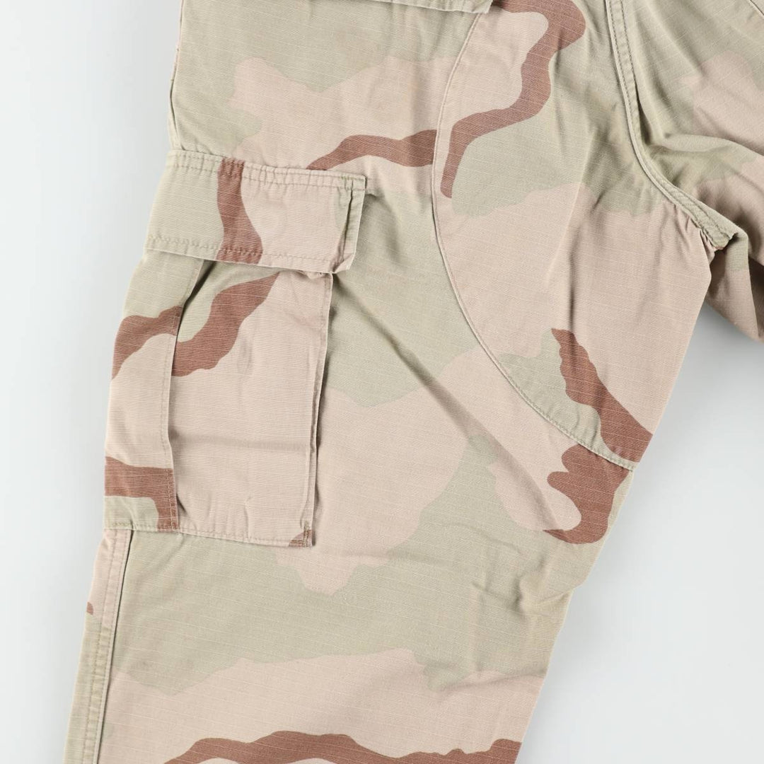 1990'S US Military Issue Camouflage Pattern 3C Desert Camo Ripstop Military Cargo Pants Combat Pants Made in USA Small-Short Nylon Beige type Vintage Second Hand