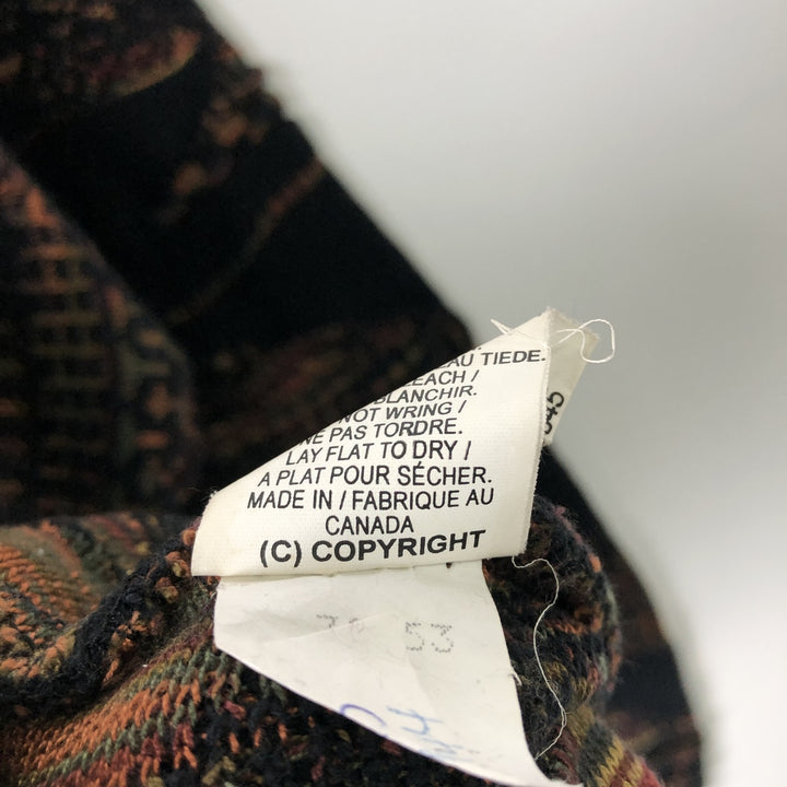 Vintage 90'S TUNDRA all-over print 3D knit sweater, made in Canada, size M. cotton navy blue type Vintage Second Hand