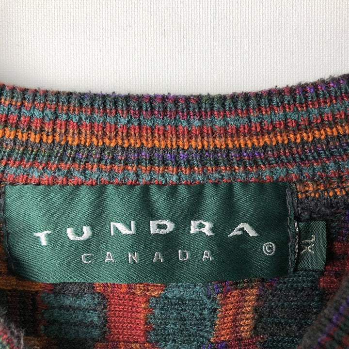 Vintage 90'S TUNDRA all-over print V-neck 3D knit sweater, made in Canada, men's size XL cotton multicolor Vintage Second Hand