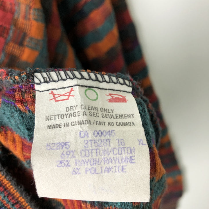 Vintage 90'S TUNDRA all-over print V-neck 3D knit sweater, made in Canada, men's size XL cotton multicolor Vintage Second Hand