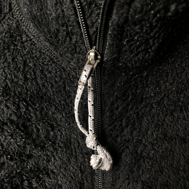 2000'S Patagonia Regulator R2 25125 Fleece Vest, Made in USA, Women's Size Medium unclear black type Vintage Second Hand