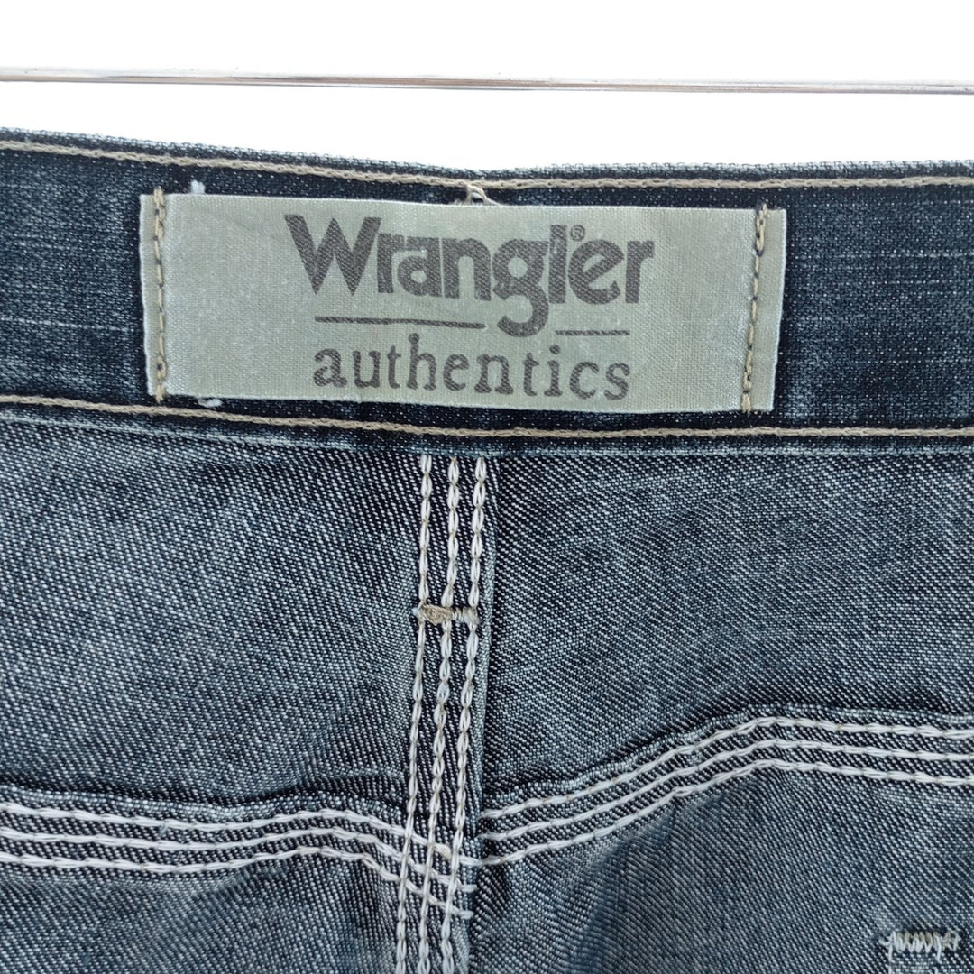 Wrangler Denim Painter Pants for Men, W36 equivalent / eaa403124