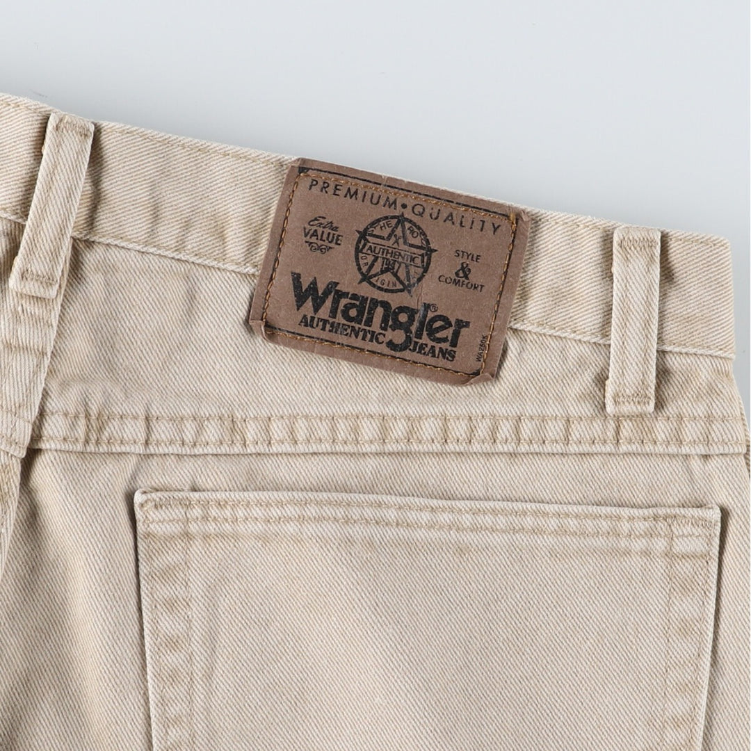 Wrangler Tapered Denim Pants for Men, W32 equivalent / eaa403215