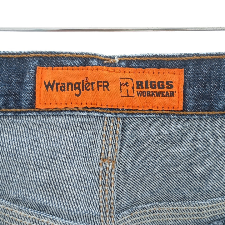 Wrangler Denim Painter Pants for Men, W34 equivalent / eaa403604