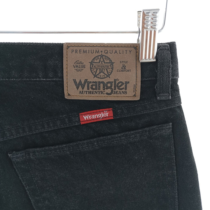 Vintage 90'S Wrangler black denim straight-leg jeans, made in the USA, men's size W32. cotton black type Vintage Second Hand