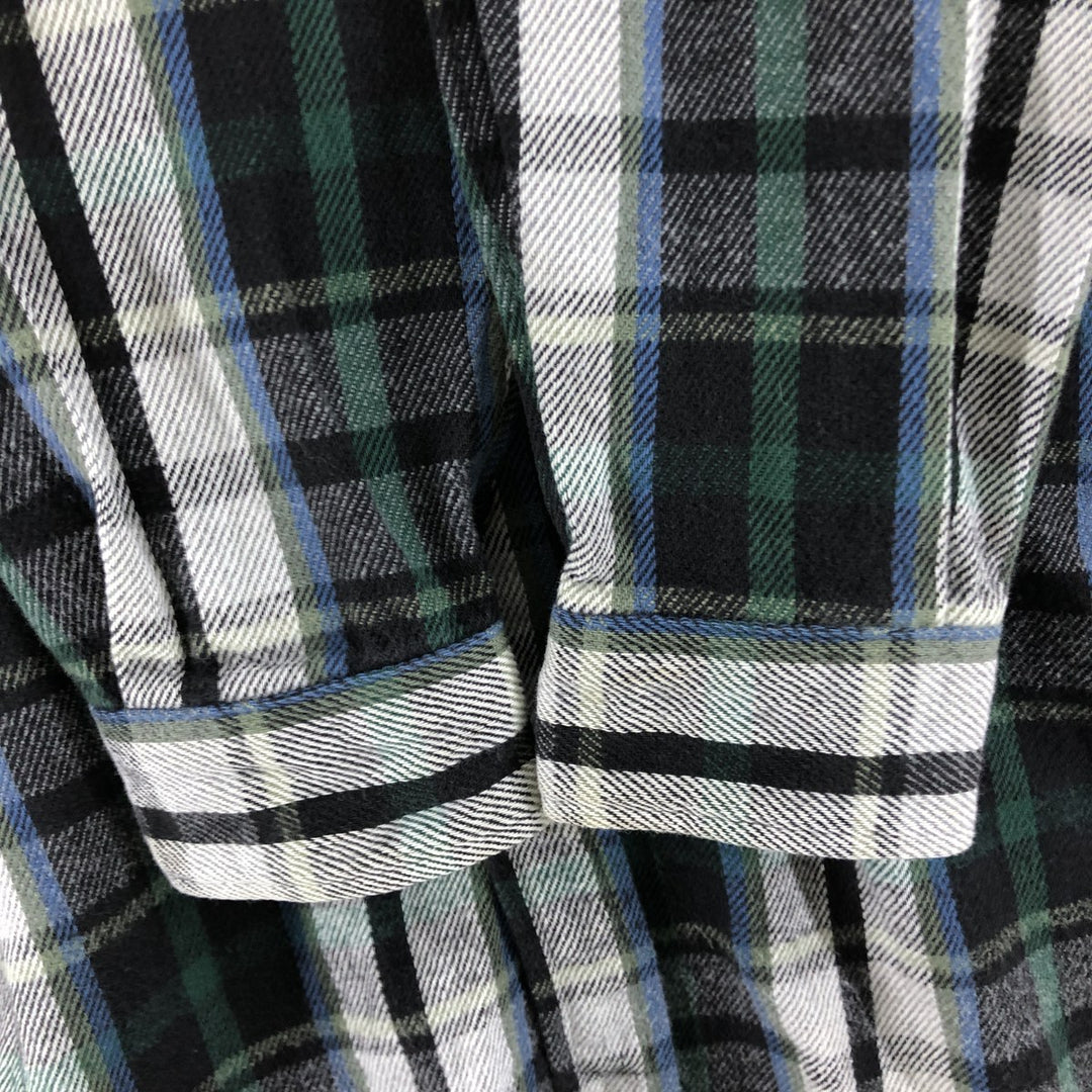90s-00'S St. John's Bay Heavyweight Long Sleeve Heavy Flannel Check Shirt, Men's Size Medium cotton white type Vintage Second Hand