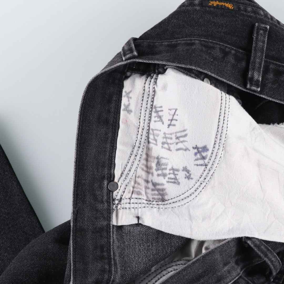 Vintage 90'S Wrangler 936WBK black denim tapered denim pants for men, size W35. cotton black type Vintage Second Hand
