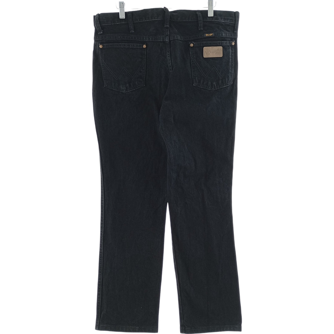 Vintage 90'S Wrangler 936WBK black denim tapered denim pants for men, size W36. cotton black type Vintage Second Hand