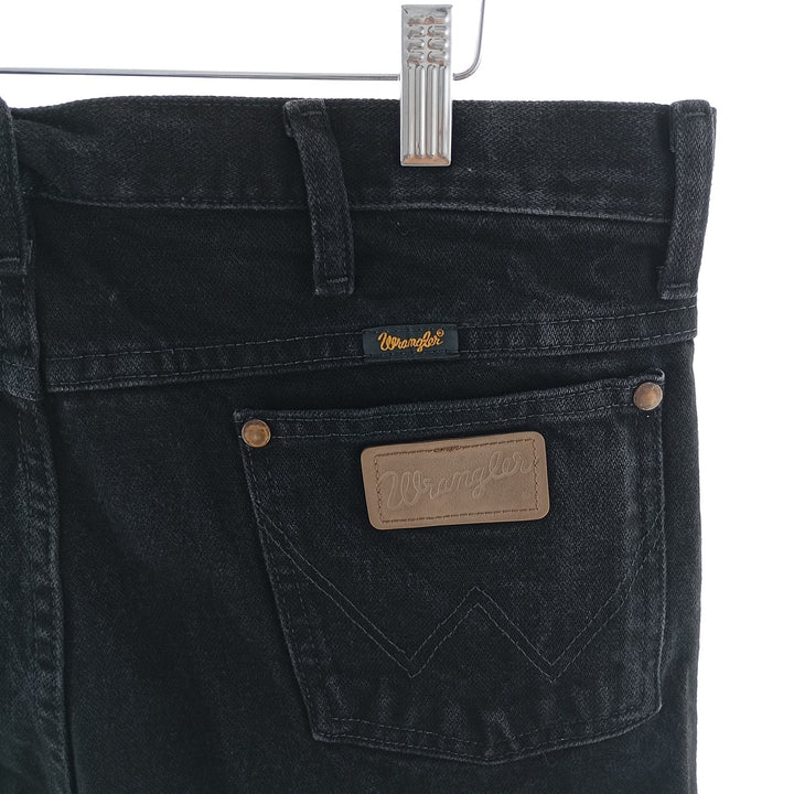 Vintage 90'S Wrangler 936WBK black denim tapered denim pants for men, size W36. cotton black type Vintage Second Hand