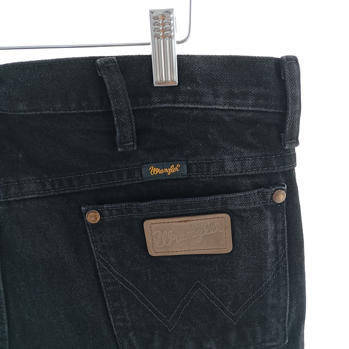 Vintage 90'S Wrangler 936WBK black denim tapered denim pants for men, size W36. cotton black type Vintage Second Hand