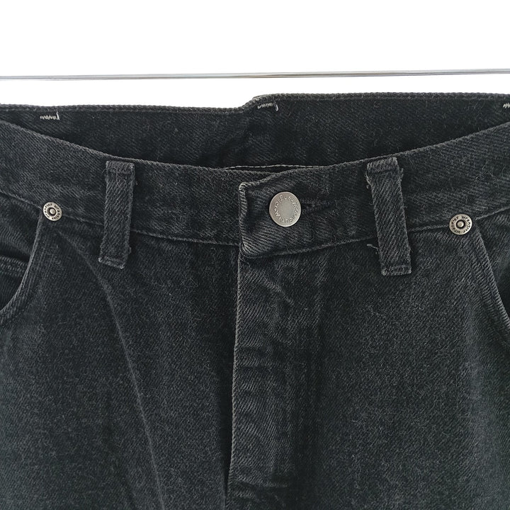 Vintage 1990'S Wrangler tapered black denim pants, made in the USA, men's size W35. cotton black type Vintage Second Hand