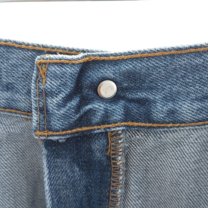00'S Levi's 560 LOOSE FIT TAPERED LEG tapered denim pants for men, size w29 cotton blue type Vintage Second Hand