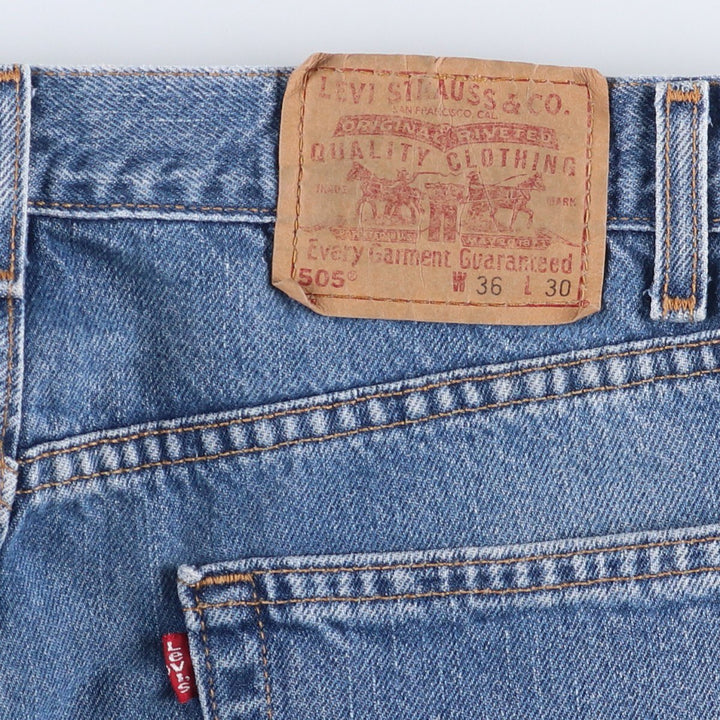 00'S Levi's 505 REGULAR FIT STRAIGHT LEG tapered denim pants made in USA, men's size w34 cotton blue type Vintage Second Hand