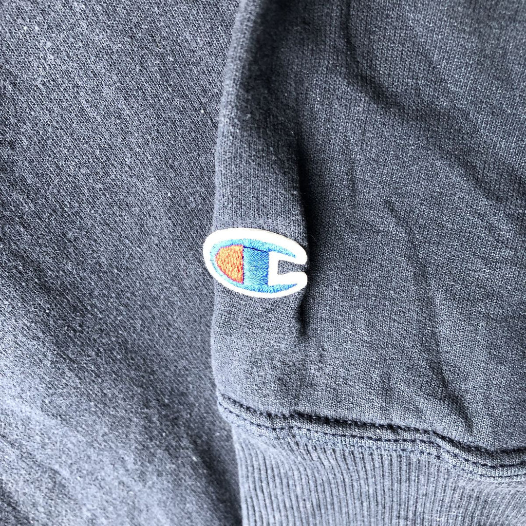 Champion Authentic One-Point Logo Sweatshirt, Men's Size M cotton navy blue type Vintage Second Hand