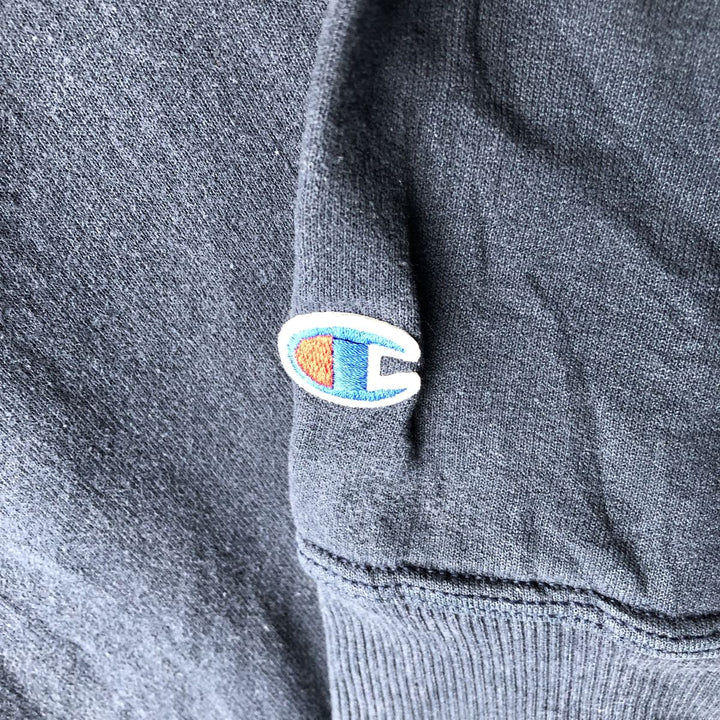 Champion Authentic One-Point Logo Sweatshirt, Men's Size M cotton navy blue type Vintage Second Hand