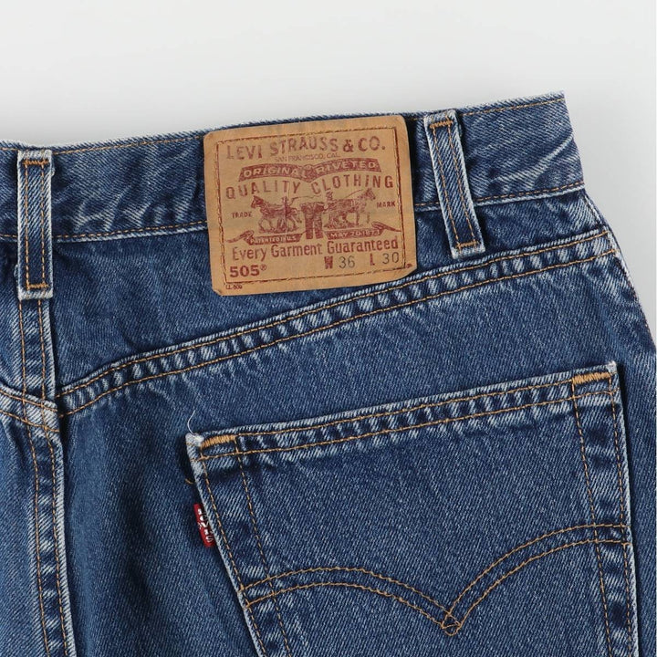 00'S Levi's 505 REGULAR FIT STRAIGHT LEG tapered denim pants made in USA, men's size w34 cotton blue type Vintage Second Hand