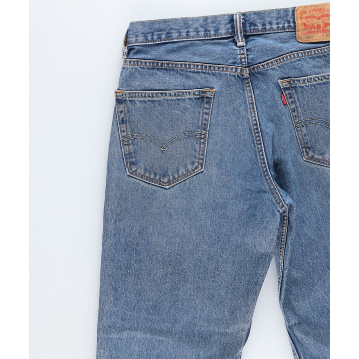 Levi's 550 tapered denim pants for men, w33 / eaa428071