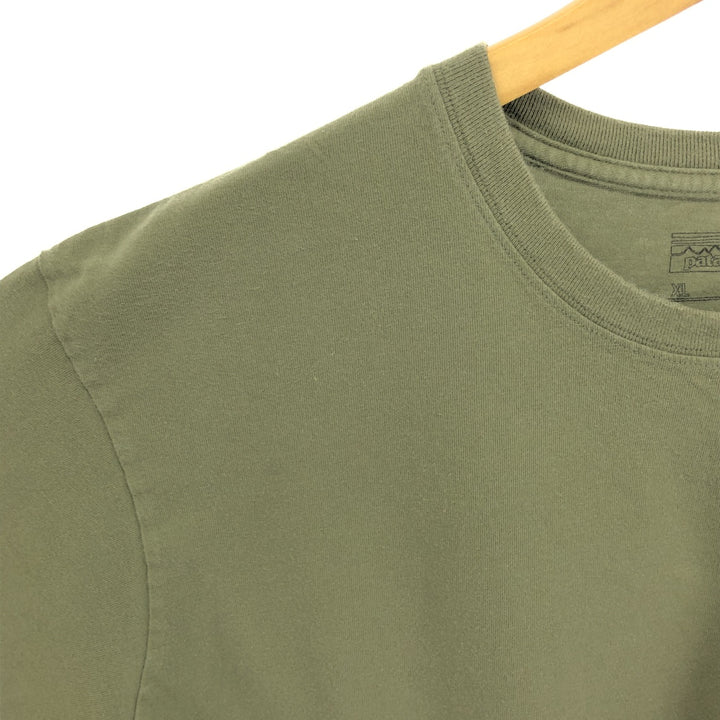 Patagonia REGULAR FIT 38906FA16 Back Print Short Sleeve Logo T-Shirt Men's XL cotton Khaki type sage green Vintage Second Hand