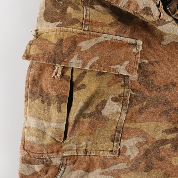 Camouflage pattern reversible cargo pants for men, size W34 / eaa433431