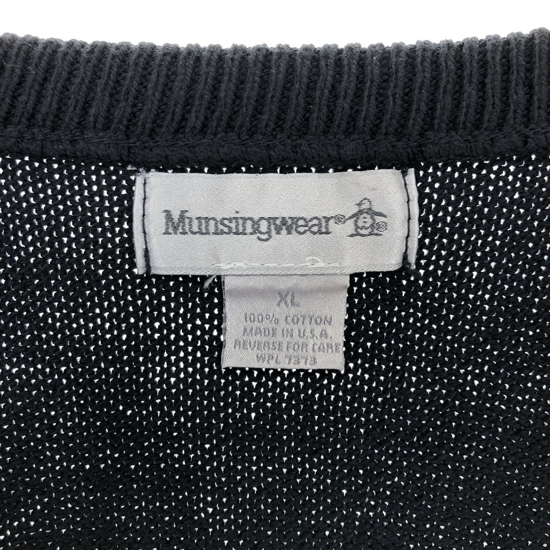 MUNSINGWEAR V-neck cotton knit vest made in USA, equivalent to men's XL /eaa434578