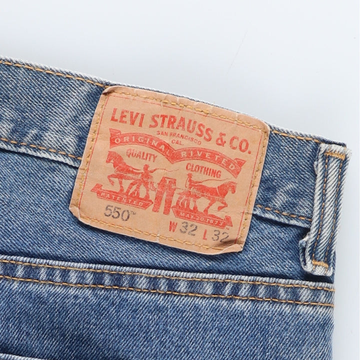 Levi's 550 tapered denim pants for men w31 / eaa436455