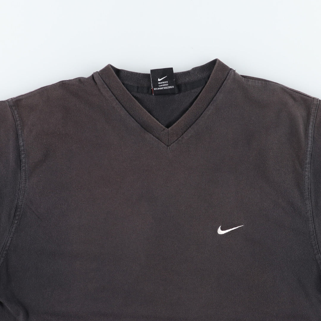 Nike V-neck T-shirt for men, size M /eaa450764