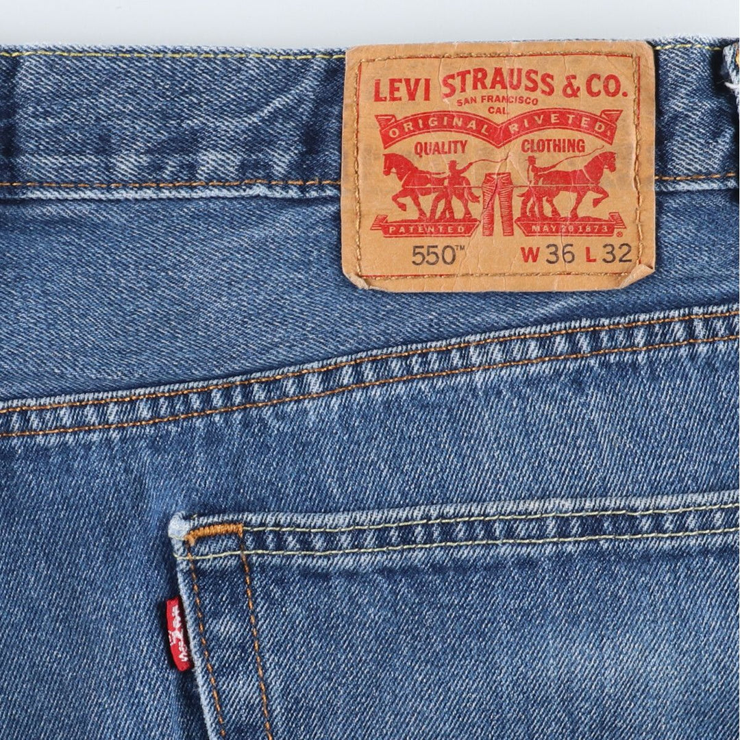 Levi's 550 tapered denim pants for men, w35 / eaa451388