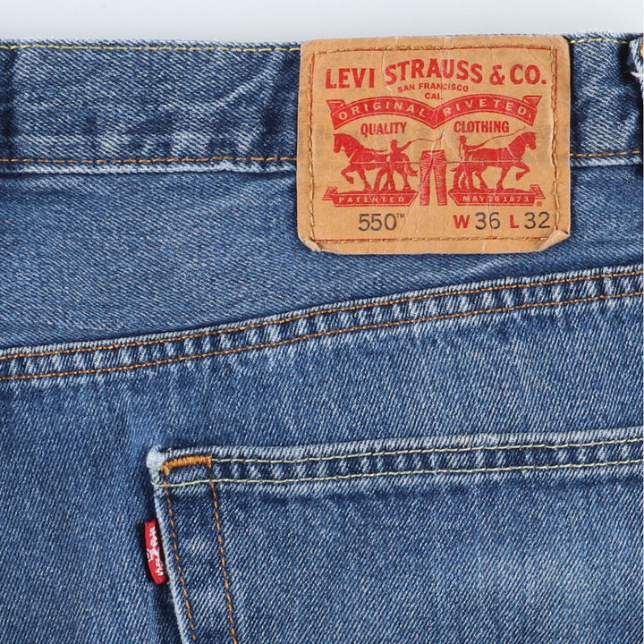 Levi's 550 tapered denim pants for men, w35 / eaa451388