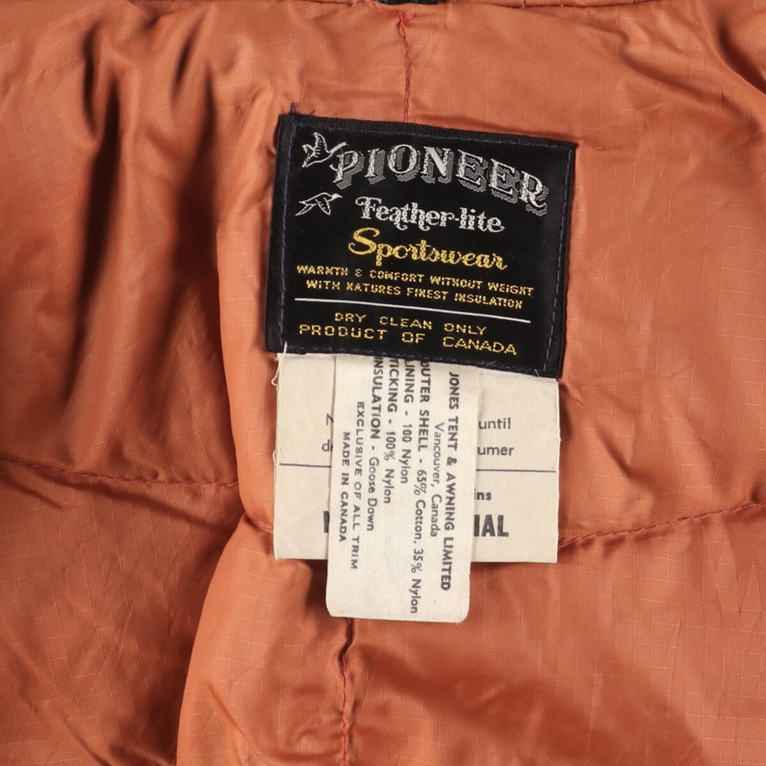 Vintage 1980'S Pioneer goose down parka, made in Canada, men's size XL cotton orange type Vintage Second Hand