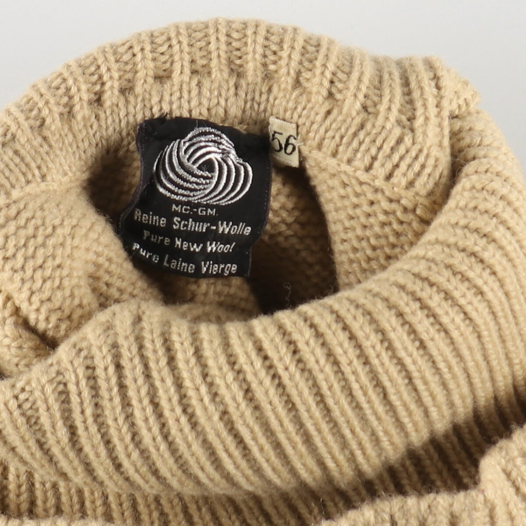 Cable knit turtleneck wool knit sweater, men's size M / eaa455034