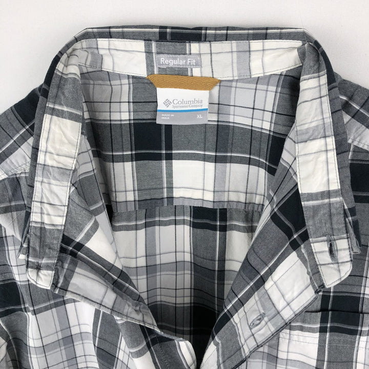Columbia Regular Fit Short-Sleeve Cotton Check Shirt (Men's Size XL) cotton gray type Vintage Second Hand