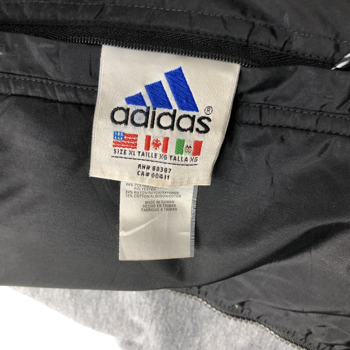 Vintage 90'S adidas reversible padded puffer jacket with back logo, size XL, men's Nylon black type Vintage Second Hand