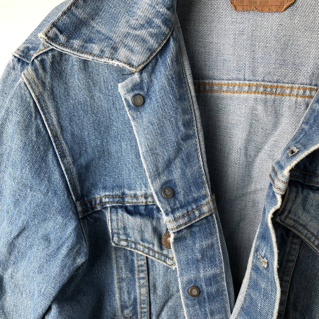 Levi's denim jacket, denim jacket, men's size L unclear blue type Vintage Second Hand