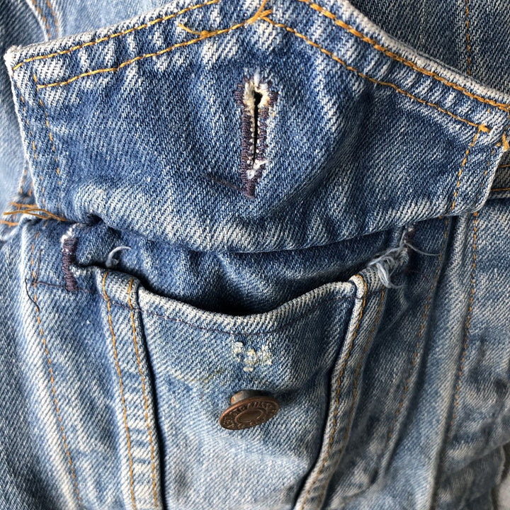 Levi's denim jacket, denim jacket, men's size L unclear blue type Vintage Second Hand