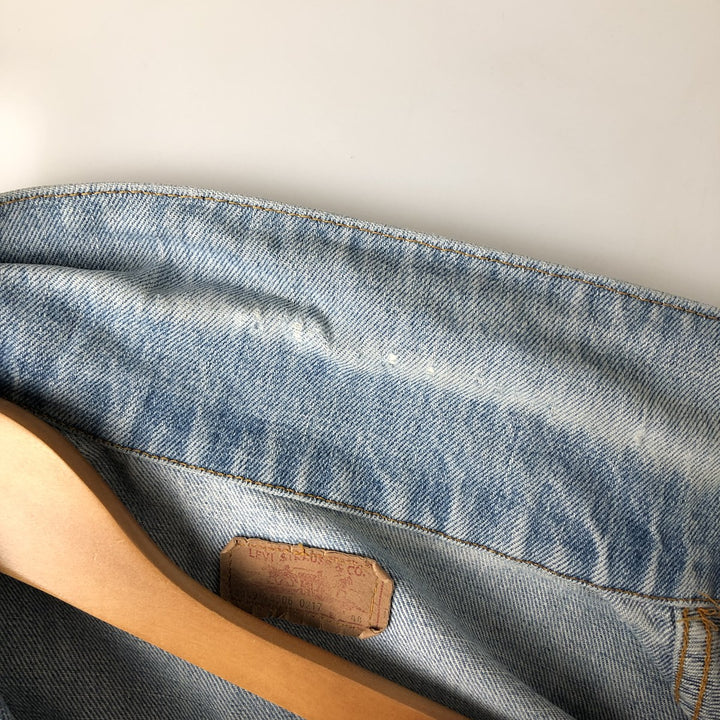 Levi's denim jacket, denim jacket, men's size L unclear blue type Vintage Second Hand