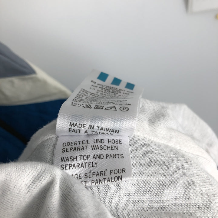 80'S Adidas nylon jacket, men's size L, vintage Nylon black type Vintage Second Hand