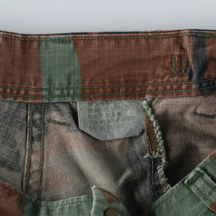 Authentic 1980'S US Military Camouflage Woodland Camo Ripstop Military Cargo Pants, Made in USA, Men's, Size W33 cotton Khaki type sage green Vintage Second Hand