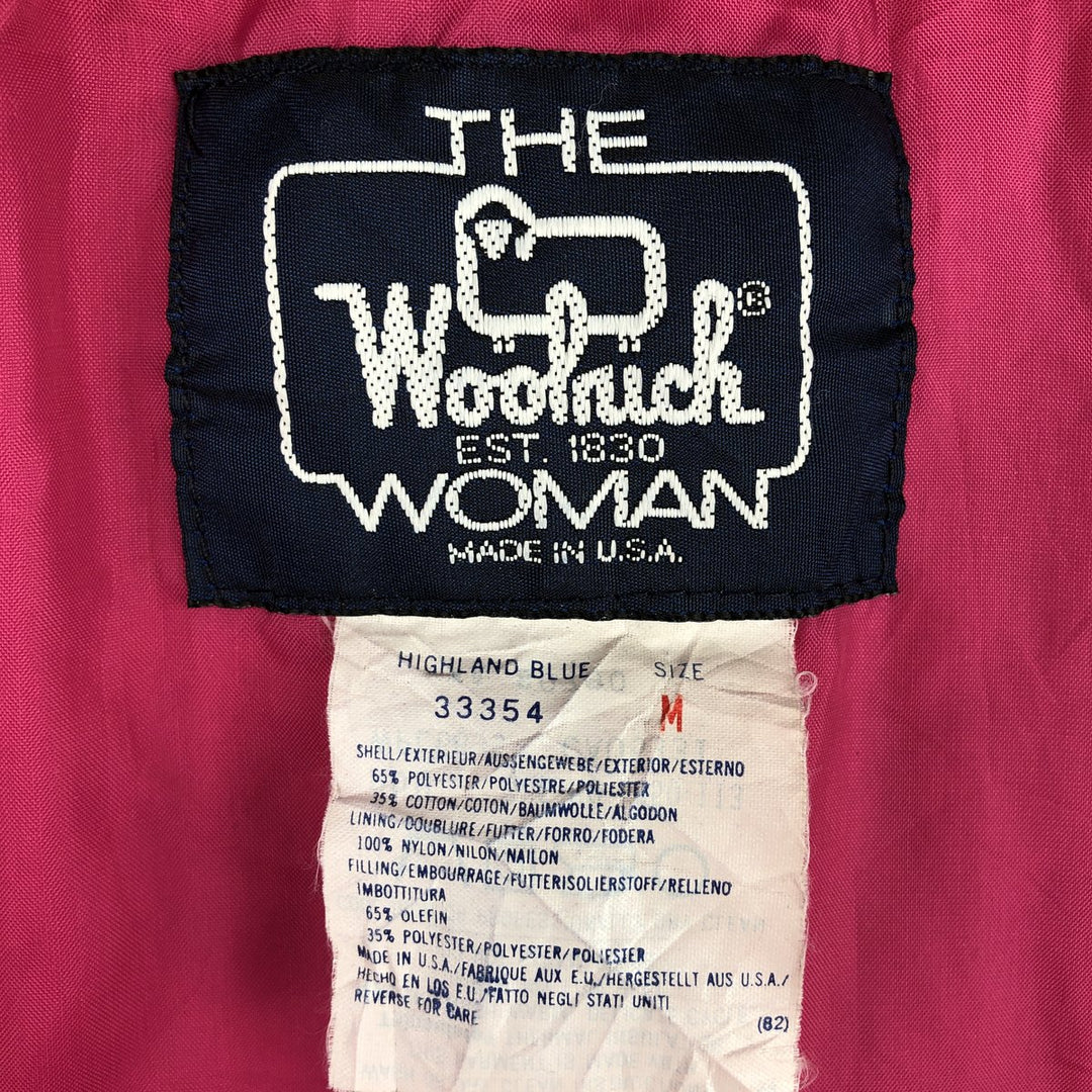 Vintage 1980'S Woolrich padded mountain parka, shell jacket, and puffer jacket, made in the USA, size M, women's. polyester navy blue type Vintage Second Hand