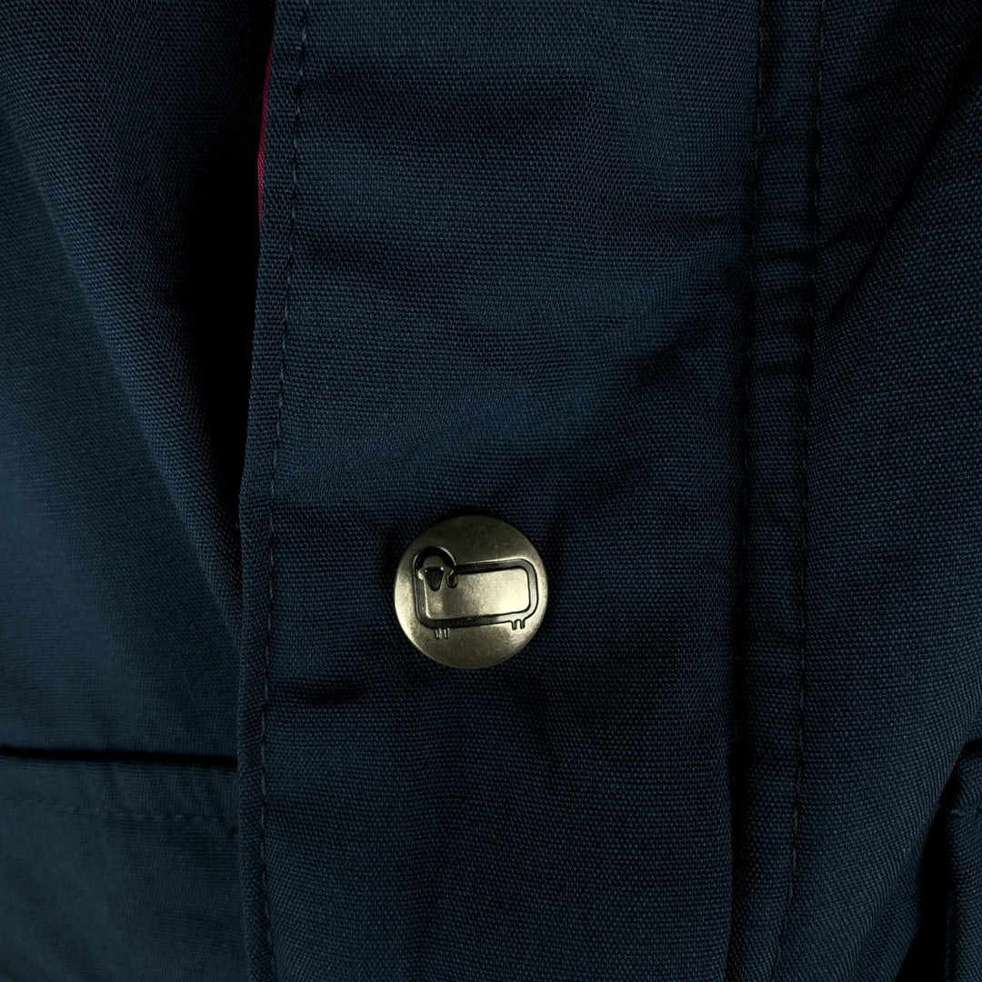 Vintage 1980'S Woolrich padded mountain parka, shell jacket, and puffer jacket, made in the USA, size M, women's. polyester navy blue type Vintage Second Hand