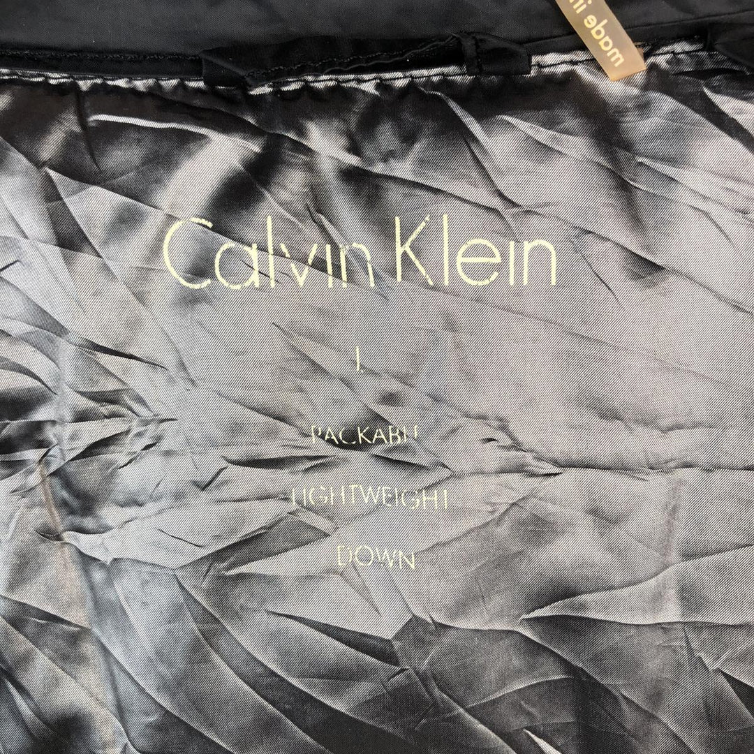 Calvin Klein down jacket, men's size L Nylon black type Vintage Second Hand