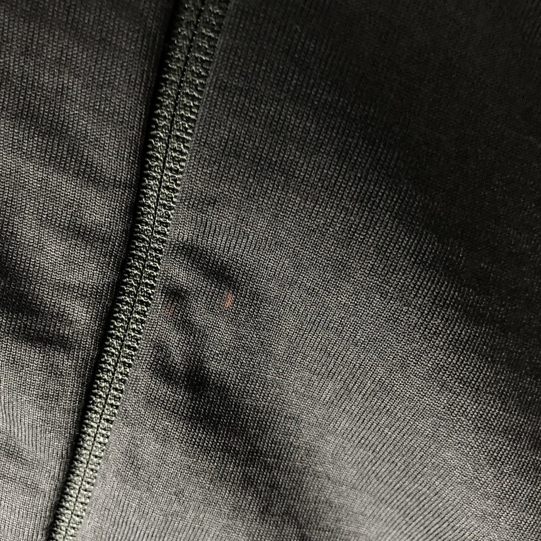 Patagonia Regulator R1 Full-Zip Fleece Jacket (40127FA13), Men's Size Medium polyester gray type Vintage Second Hand