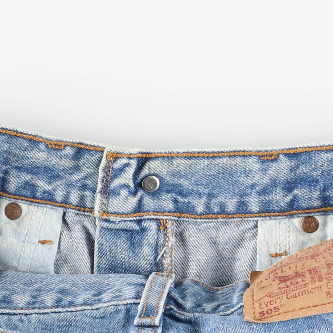 90'S Levi's 505 REGULAR FIT STRAIGHT LEG tapered denim pants for men, W31 equivalent, vintage cotton blue type Vintage Second Hand