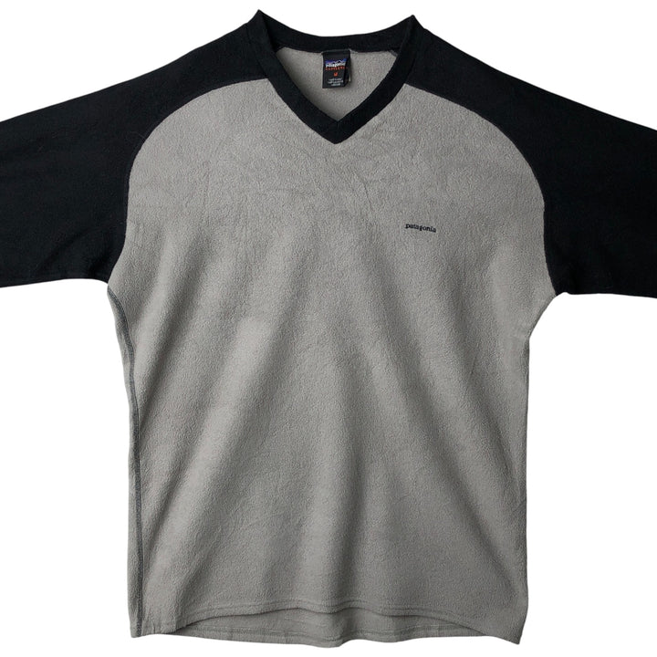2000'S Patagonia Capilene V-neck fleece top (43425SP00), Made in USA, Men's Medium polyester gray type Vintage Second Hand