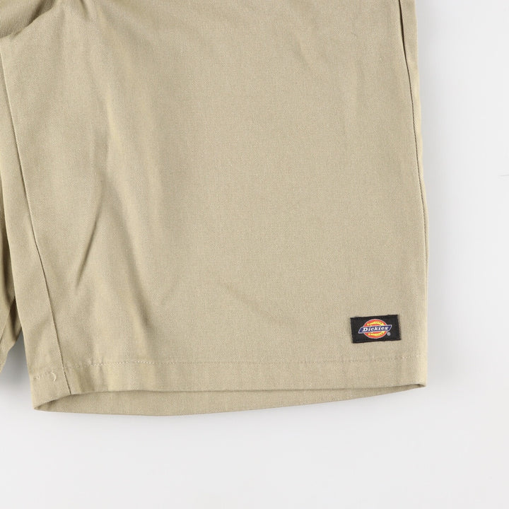 Dickies Loose Fit Work Shorts, Half Pants, Men's, W37 equivalent polyester Beige type Vintage Second Hand