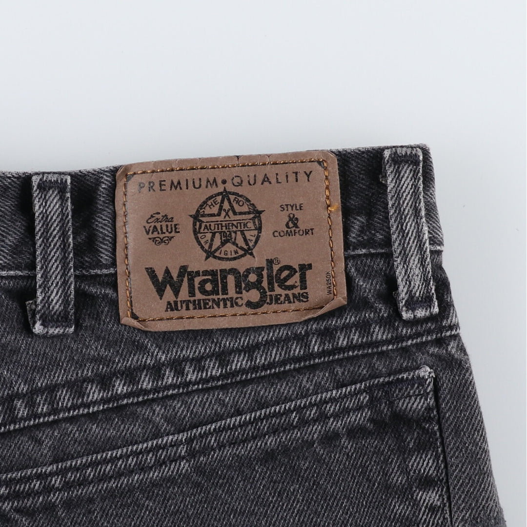 Wrangler Black Denim Tapered Denim Pants Men's W32 equivalent / eaa471425