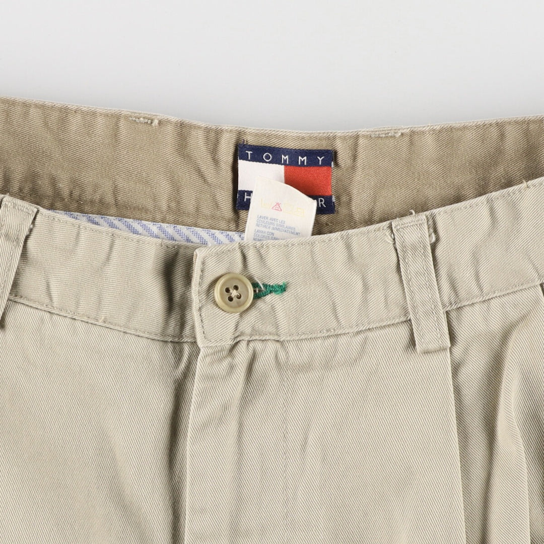90'S Tommy Hilfiger Two-pleat Chino Pants for Men, W32 equivalent, Vintage / eaa473080