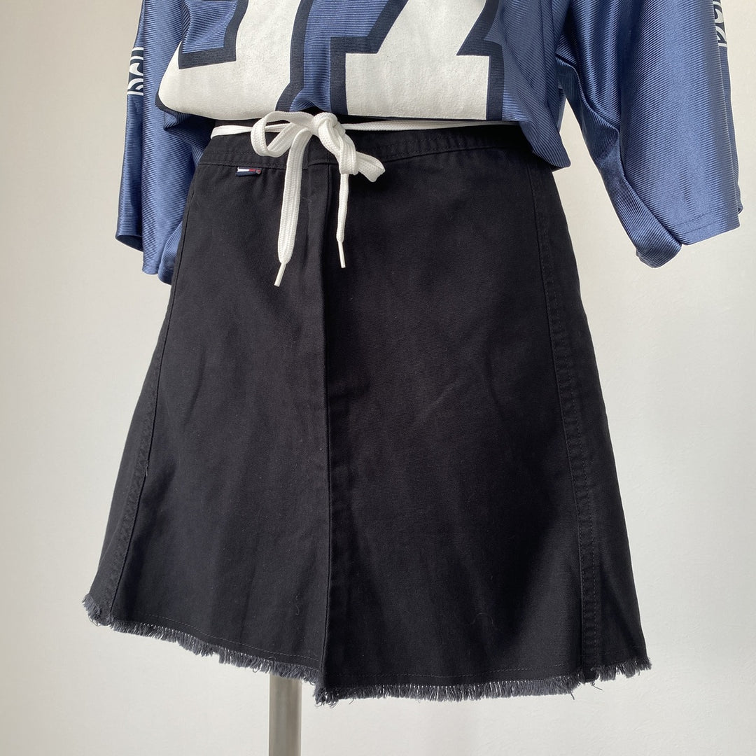 Vintage 90'S Tommy Hilfiger cotton flared mini skirt, size L, women's size L cotton black type Vintage Second Hand