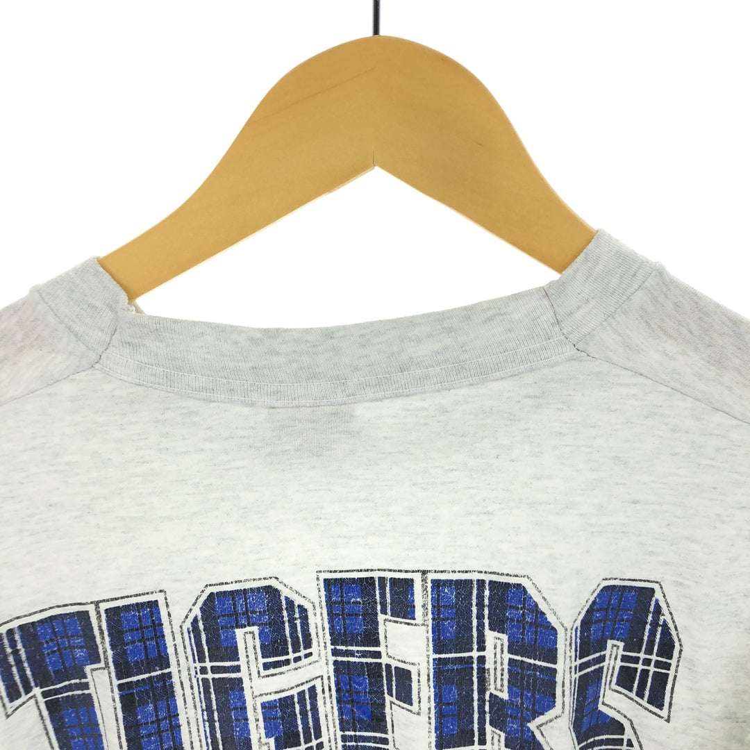 90'S Fruit of the Loom Back Print Long Sleeve T-Shirt Made in USA Men's Size L Vintage /eaa474852