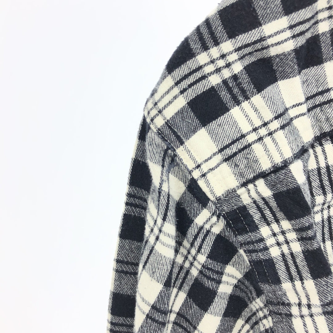 2000'S LLBean long-sleeved button-down light flannel check shirt, men's size M cotton black type Vintage Second Hand
