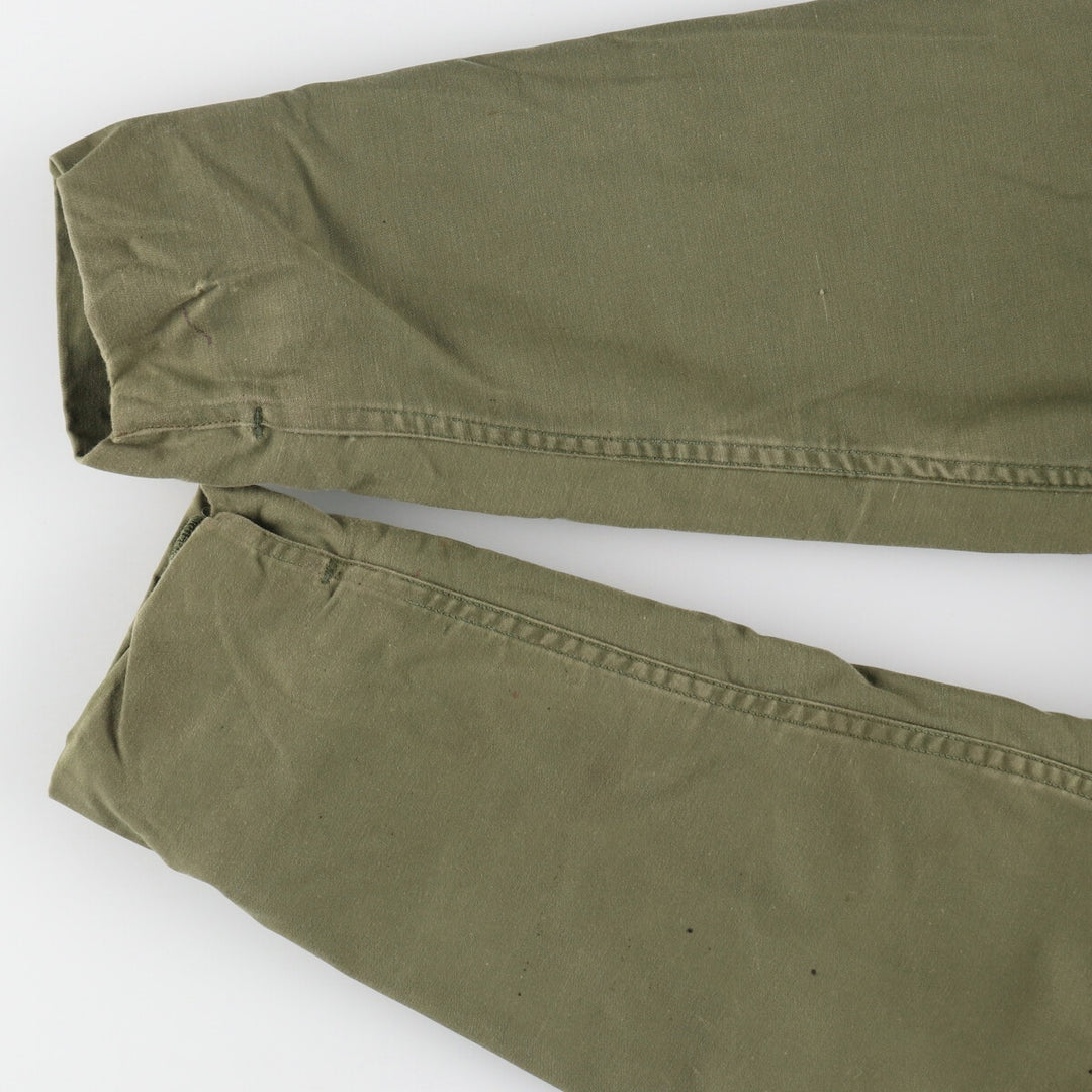 Special Price: Authentic 1970'S US Military A-2 Deck Jacket, Made in USA, Men's Medium (Size 38-40), Vintage unclear Khaki type sage green Vintage Second Hand